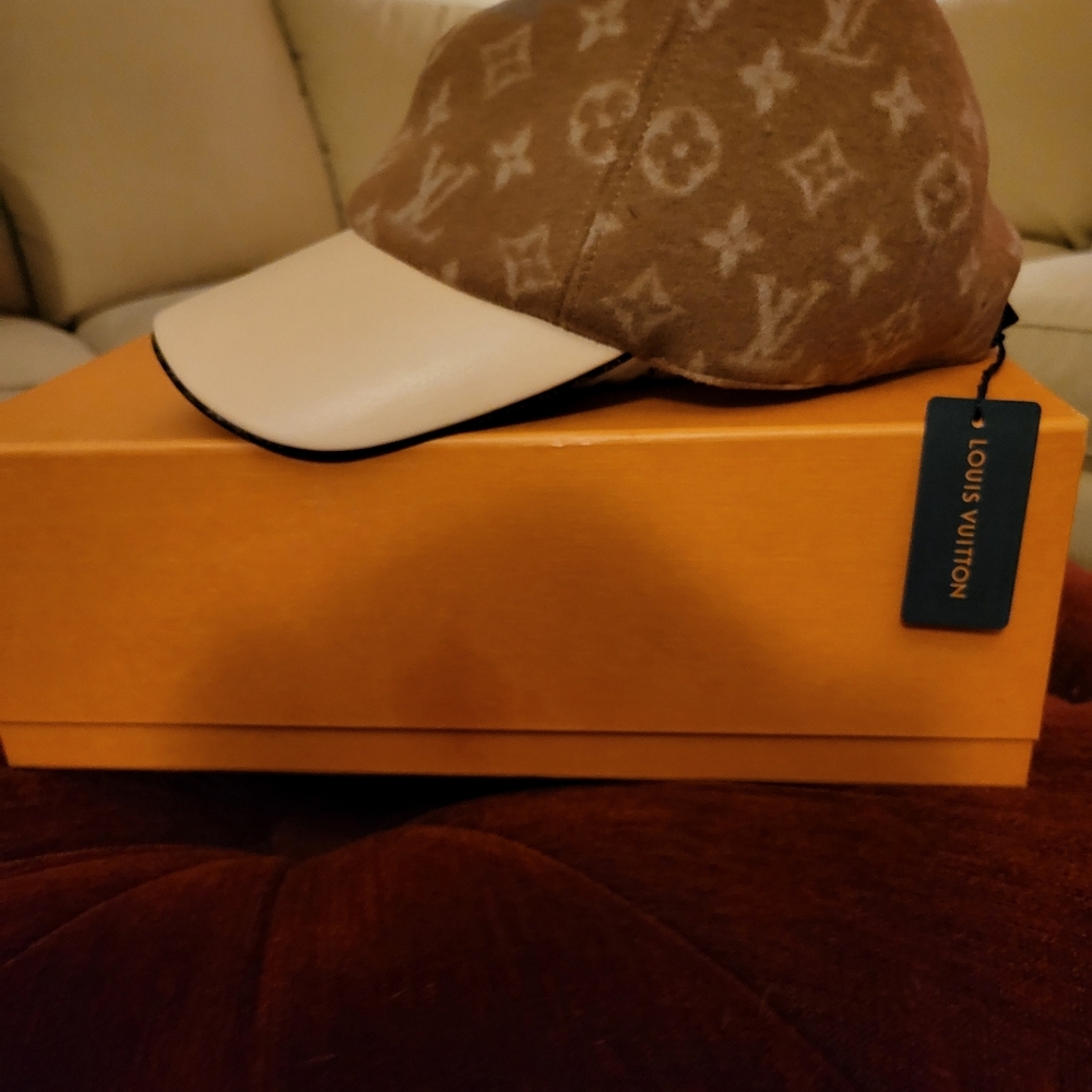 COPY - Louis Vuitton Baseball Cap